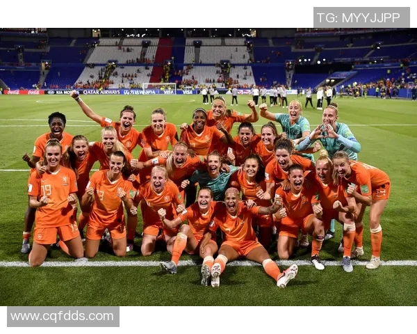 荷兰与瑞典足球直播精彩对决全程回顾与分析