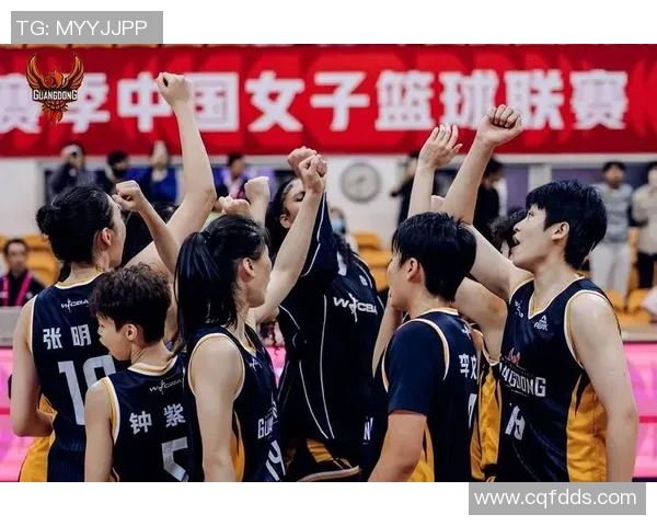 2016年CBA季后赛广东队对阵新疆队的精彩对决回顾与分析