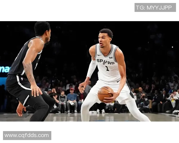 76对篮网精彩比赛录像回顾分析与精彩瞬间集锦