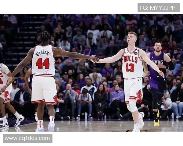 2021年公牛与尼克斯激战回顾球队表现与精彩瞬间分析